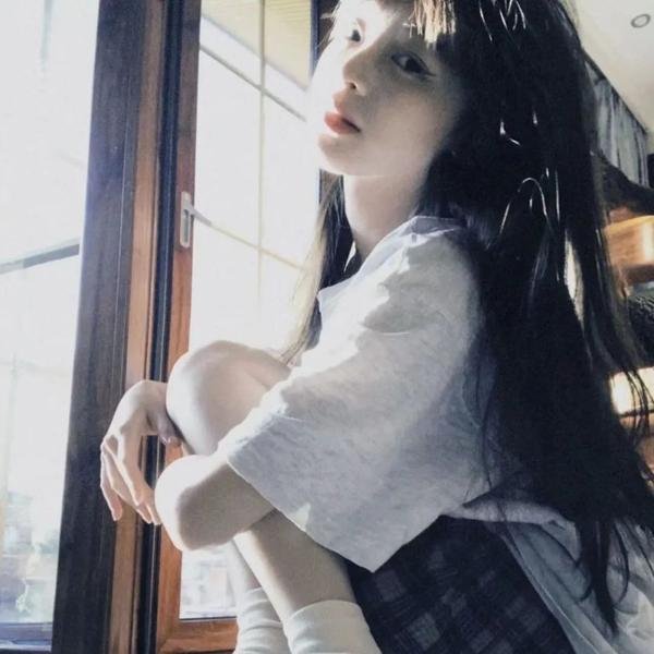 怪异少女神隐